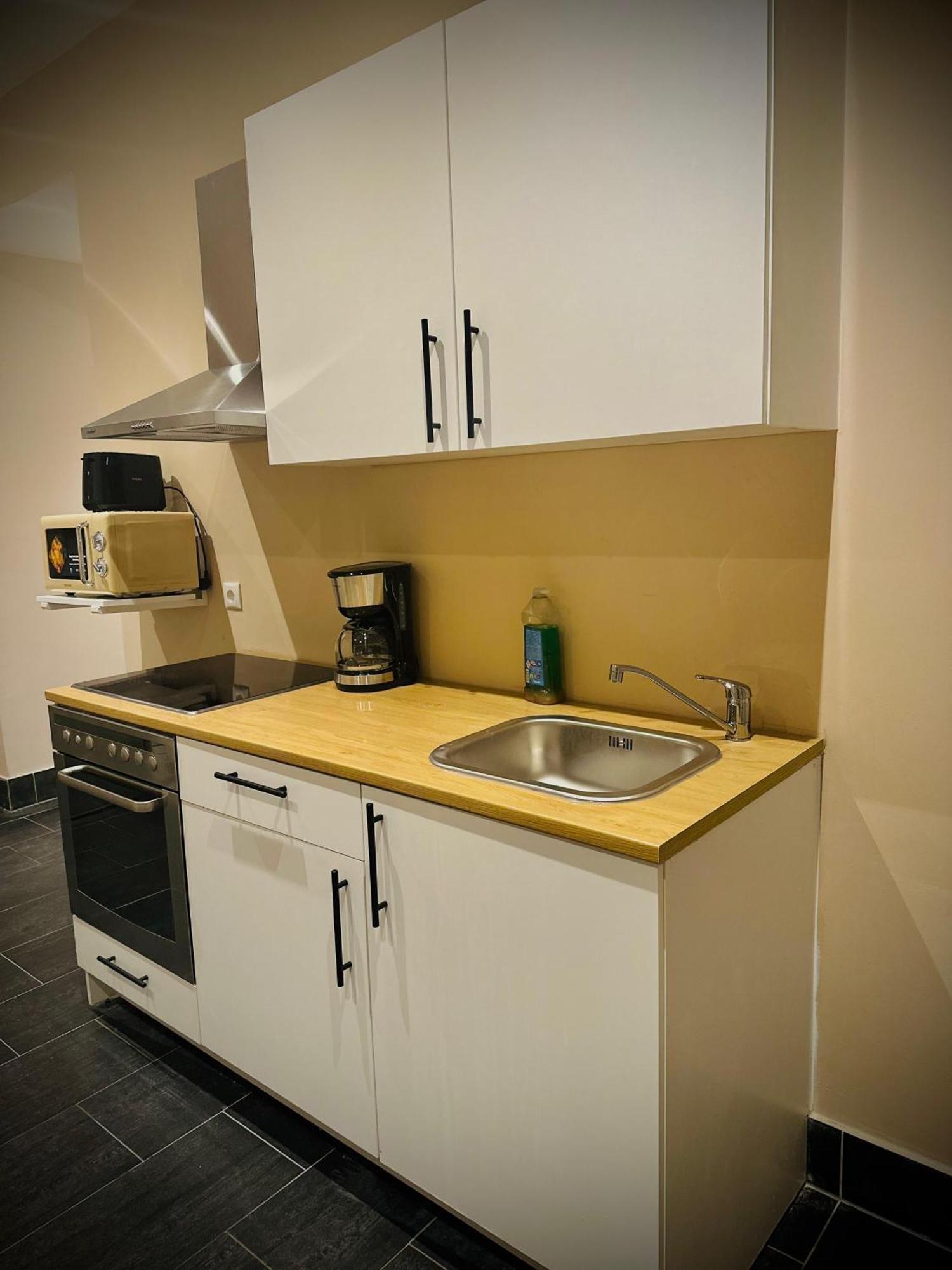4-br Apt, Ideal For Groups, 6-min To Stadthalle