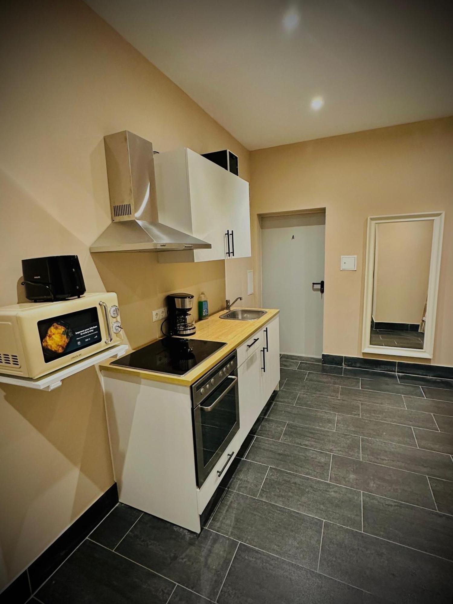 4-br Apt, Ideal For Groups, 6-min To Stadthalle